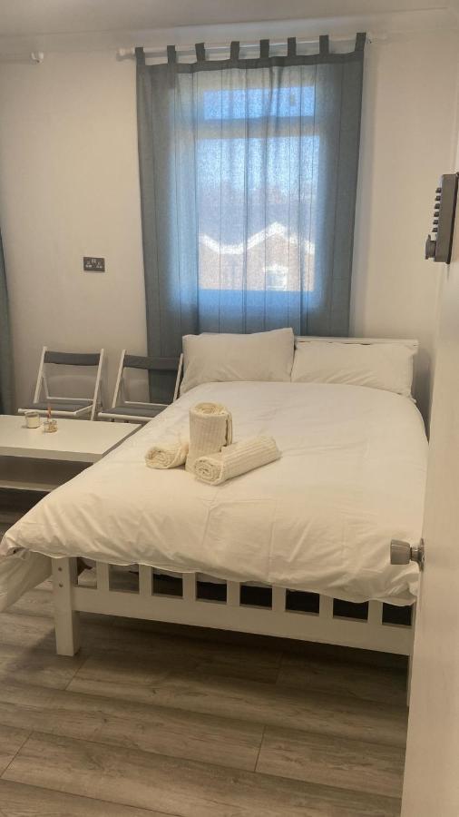 Guest & Rest 14 Hotel London Luaran gambar