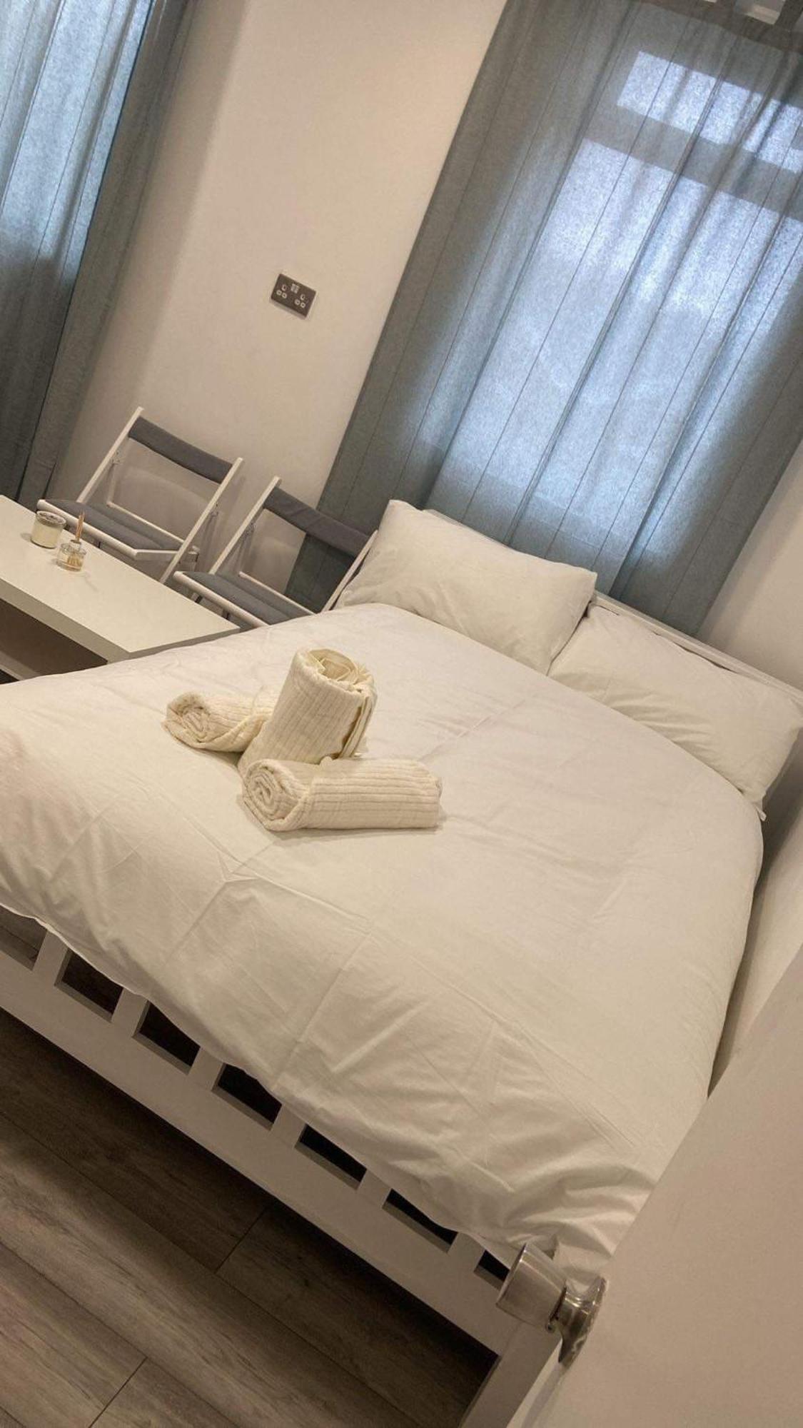 Guest & Rest 14 Hotel London Luaran gambar