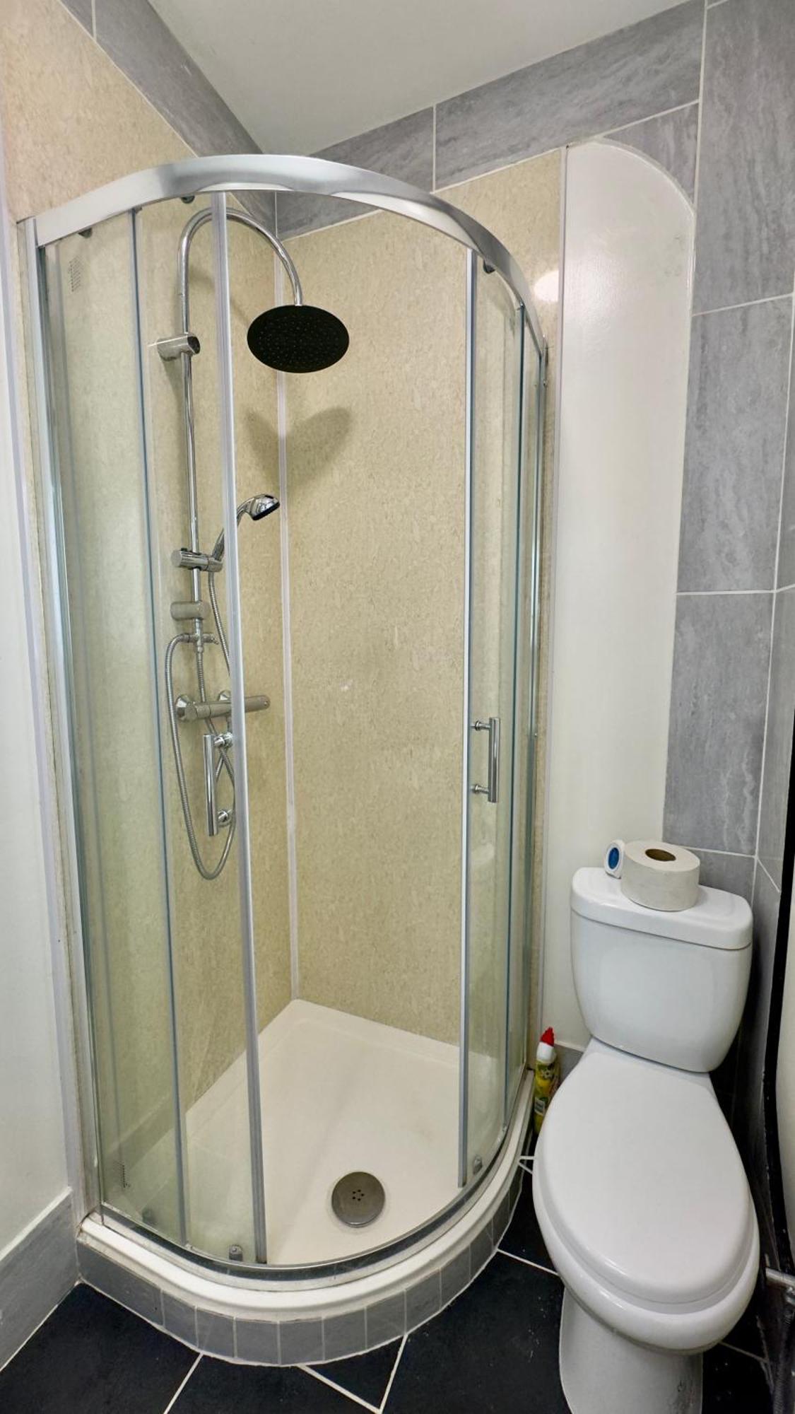 Guest & Rest 14 Hotel London Luaran gambar
